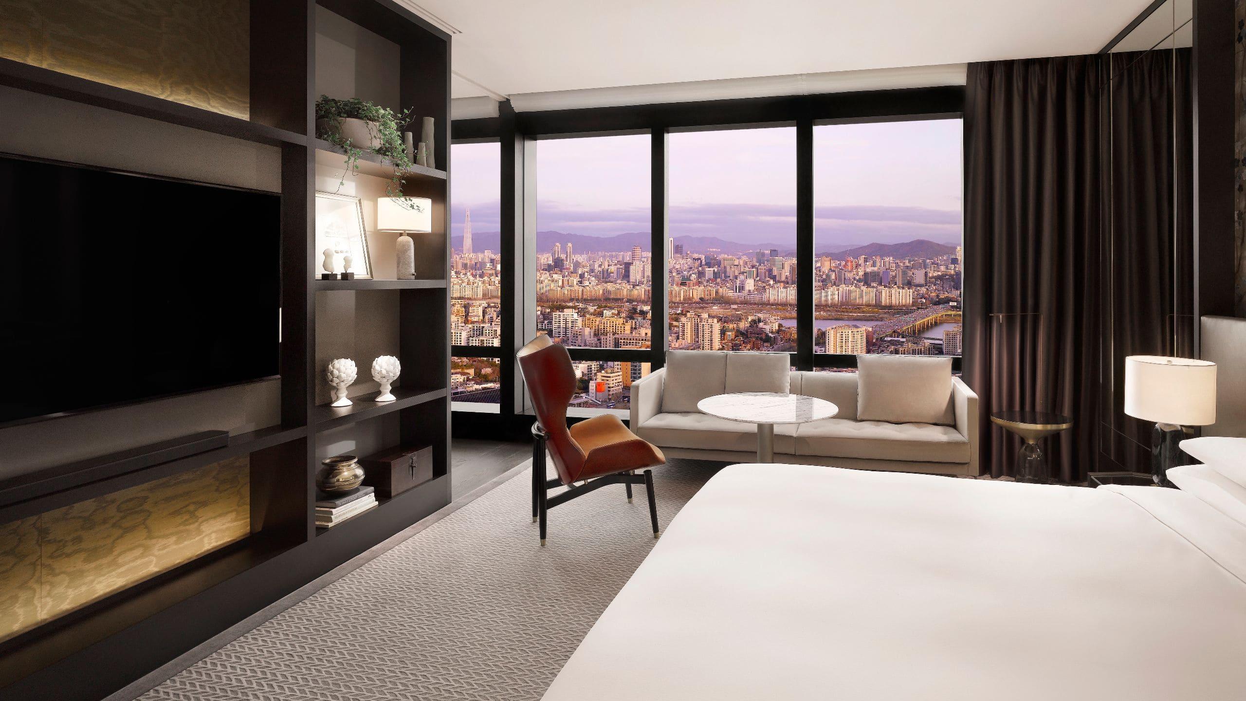 Grand Hyatt Seoul Ξενοδοχείο Εξωτερικό φωτογραφία A guest room at the hotel