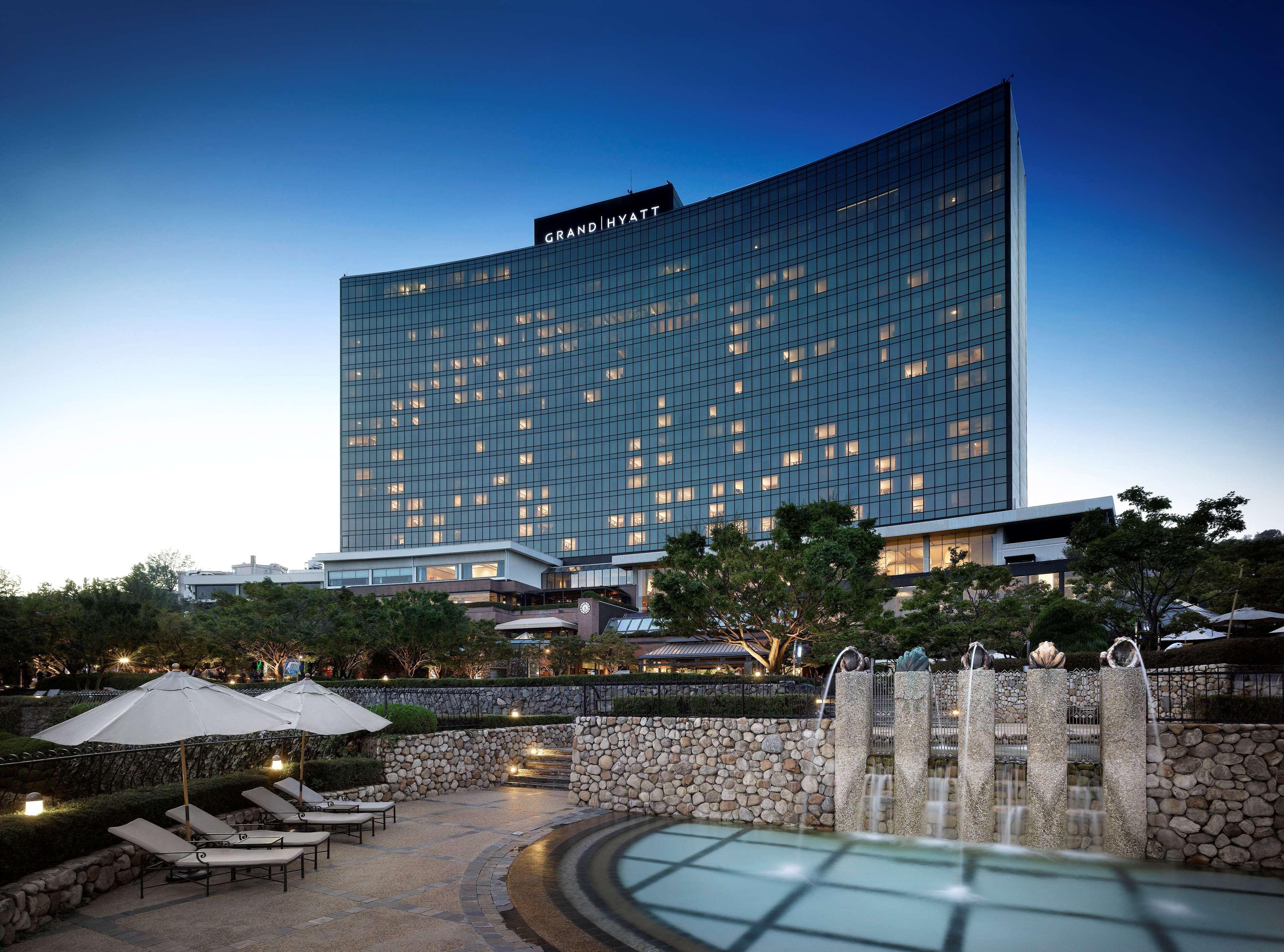 Grand Hyatt Seoul Ξενοδοχείο Εξωτερικό φωτογραφία The Westin Chosun Seoul